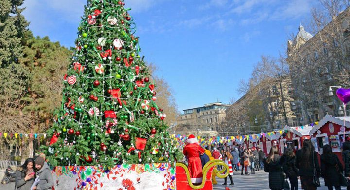 Yeni ildə Bakının bəzədilməsi üçün mallar, işlər və xidmətlər satın alınır - TƏKLİFLƏR SORĞUSU