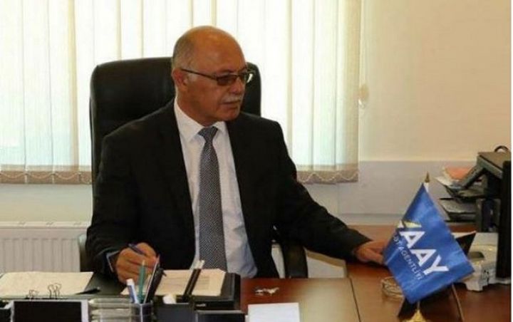 Daha bir dövlət qurumunda əməliyyat - İdarə rəisi tutuldu