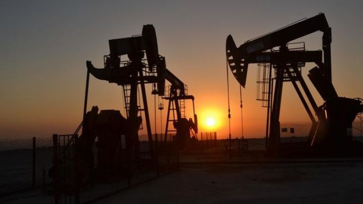 “Neftin qiyməti 100 dollardan aşağı düşə bilər”