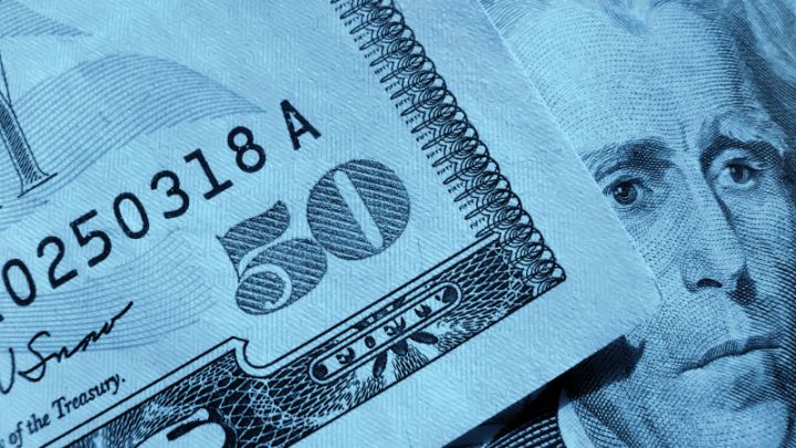 30.06.2022-ci il tarixinə Dolların rəsmi məzənnəsi