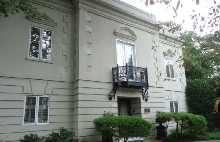 Azərbaycanın Vaşınqtondakı səfirliyinin xidməti avtomobilinə atəş açılıb