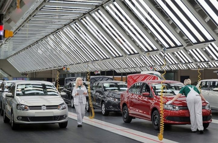 Volkswagen Kaluqadakı zavod üçün alıcı axtarır