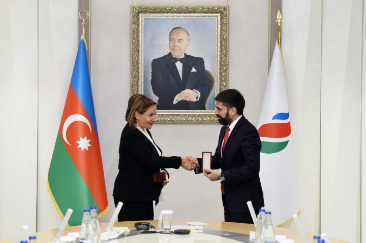 SOCAR-ın vitse-prezidentinə “Şöhrət” ordeni təqdim olunub