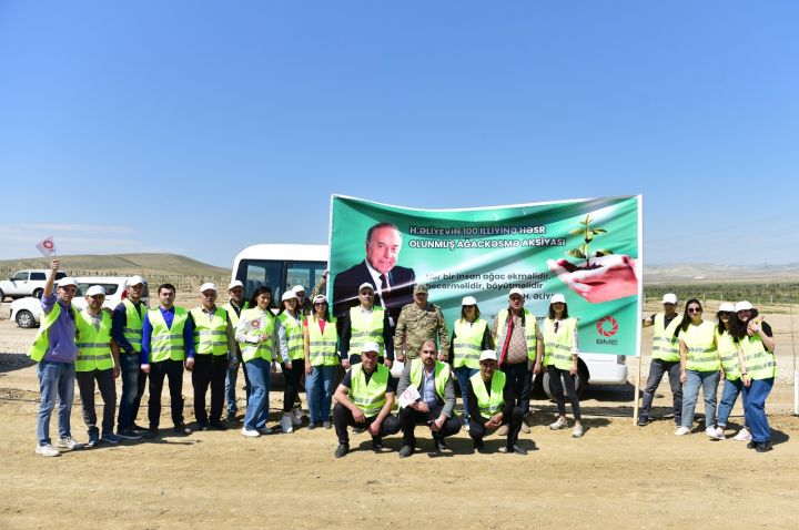 “BME – Schindler” şirkəti ağacəkmə aksiyası keçirdi