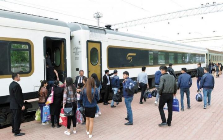 Naxçıvanda dəmir yolu ilə sərnişin daşımaları müvəqqəti dayandırılır