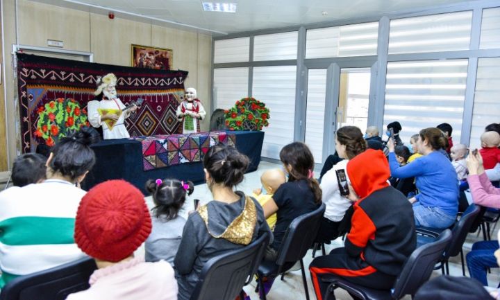 Avrora Qrup onkoloji xəstəlikləri olan uşaqları sevindirib - FOTO/VİDEO