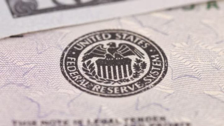 "Faizin artırılması davam edərsə, bu, yenidən dollara tələbin armasına səbəb ola bilər" - GÜNƏ BAXIŞ