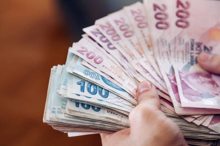 Türkiyədə  minimum əməkhaqqı artırıldı - 820 MANAT