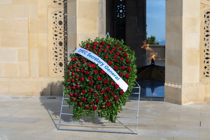 OPEC-in Baş katibi Azərbaycanda səfərdədir