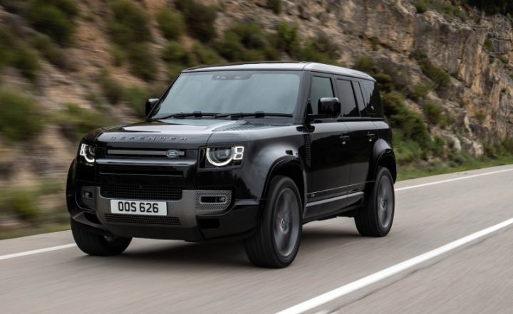 Dövlət “Land Rover Defender” avtomobilini ilkin qiymətdən 3,5 dəfə baha satıb
