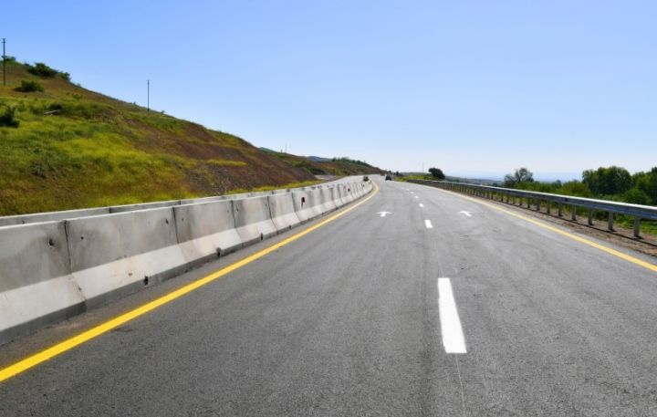 Şükürbəyli-Cəbrayıl-Hadrut avtomobil yolunun 8,2 kilometrlik hissəsinin açılışı olub