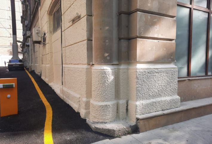 Dövlət Xidməti: Bakıda yerli əhəmiyyətli memarlıq abidələrinə müdaxilə faktı qeydə alınıb