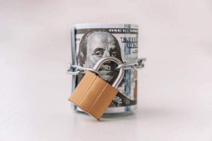 Dolların sabah üçün rəsmi məzənnəsi müəyyən olunub