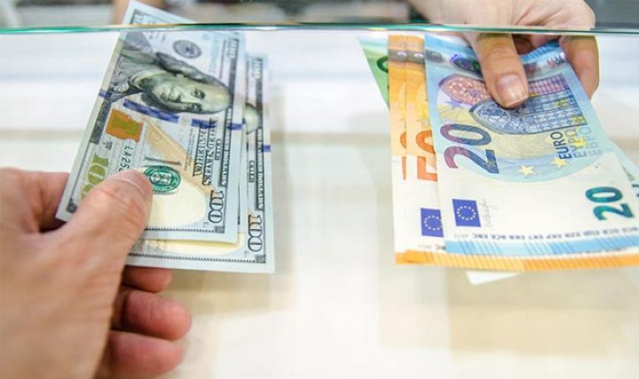 Rəsmi məzənnələr açıqlandı