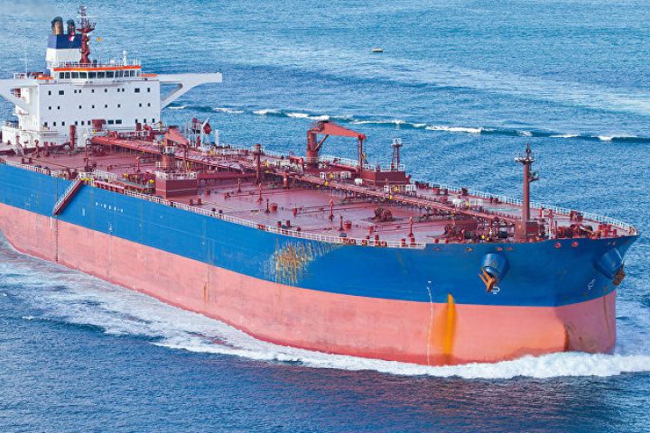 ABŞ 1,5 il fasilədən sonra Rusiyadan neft idxal etməyə başlayıb