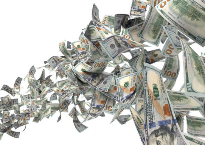 Dövlət Neft Fondunun valyuta satışı 3 dəfədən çox artıb