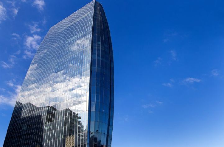 "Kapital Bank" "Port Baku"da ofis almayıb, icarəyə götürüb. Daşınmaz əmlak almaqdan uzaq durmağa çalışırıq"