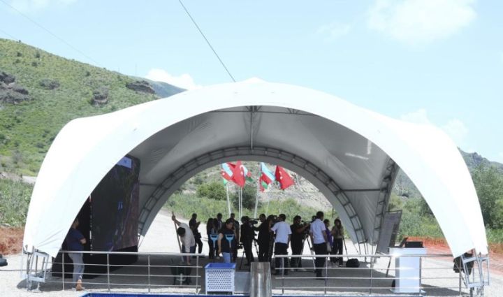 Azərbaycan və Türkiyə şirkətləri Laçında birgə elektrik stansiyasının təməlini qoydular