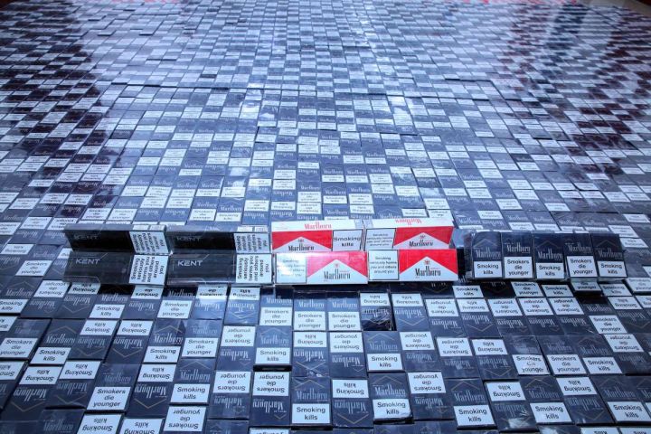 268 min manatlıq siqaretlər aşkar edilib, 3 nəfər həbs edilib