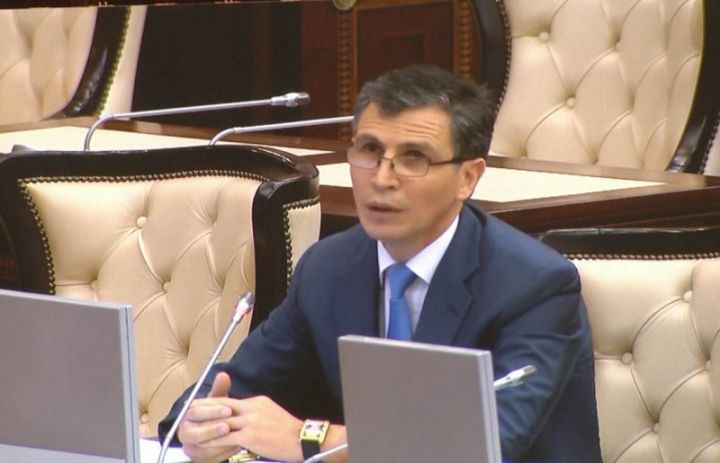 "Böyük korporasiyalar da böhtanın sifarişçiləridir"