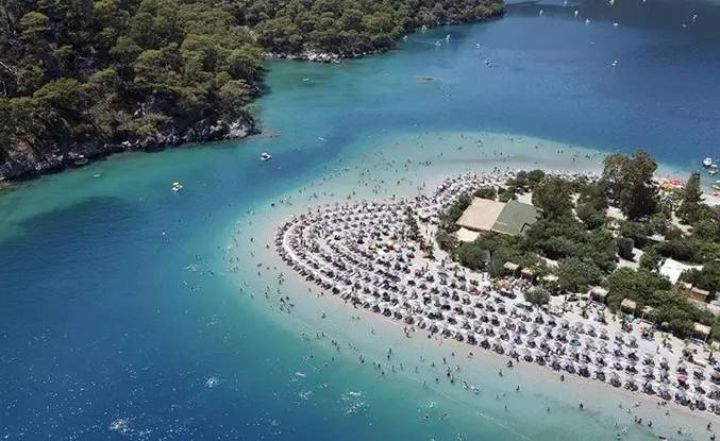 KPMG: Qlobal səyahət və turizm gəlirləri 2024-cü ildə 1 trilyon dollara çata bilər