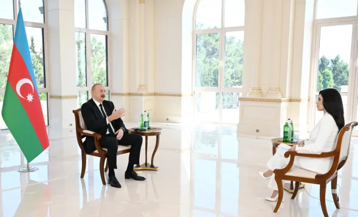 "ADNOC bizim böyük qaz yataqlarımızdan birinin səhmdarı olub, SOCAR da BƏƏ-də neft layihələrindən birinin səhmdarı olub"