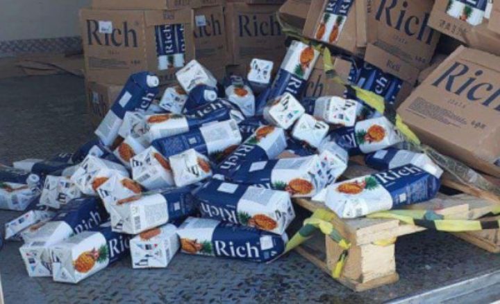 Azərbaycan Rusiyadan idxal olunan meyvə şirələrini məhv edib