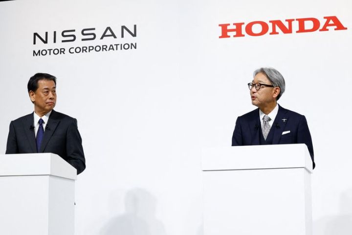 Nissan Honda ilə birləşmə danışıqlarını dayandıra bilər