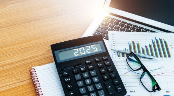 Azərbaycanda xüsusi icra məmurları fəaliyyət göstərdikləri yer üzrə vergi uçotuna alınacaq