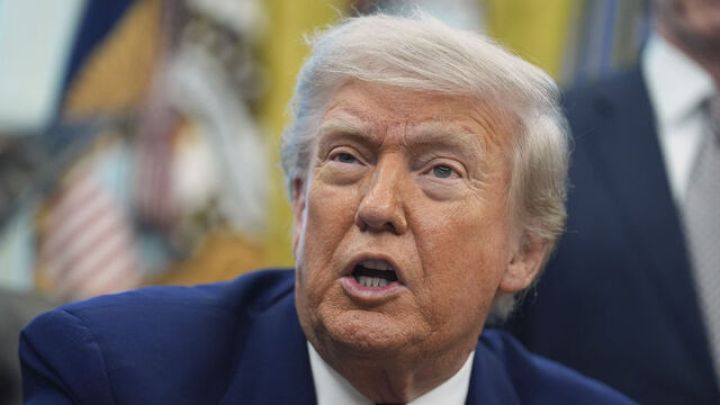 Tramp Cənubi Koreya və Yaponiyaya 25 faiz gömrük rüsumları tətbiq etdiyini açıqlayıb