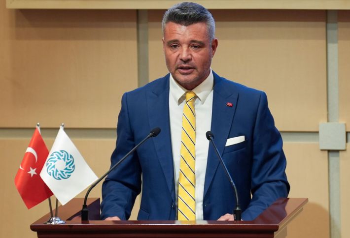 Türkiyəli iş adamı “Fənərbağça” prezidentliyinə namizədliyini açıqlayıb