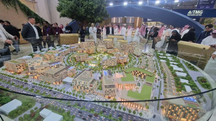 Azərbaycan şirkəti dünyada nüfuzlu daşınmaz əmlak sərgində layihələrini təqdim edib