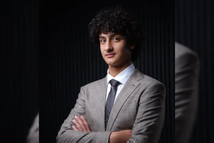 Azərbaycanlı məktəblinin həmmüəllifi olduğu təqdiqat beynəlxalq konfransda – FOTO