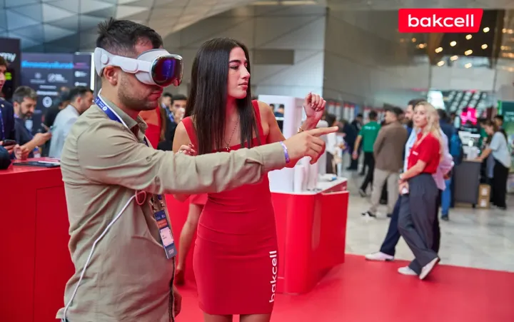 "Bakcell” “INMerge” Sammitində ən son innovasiyalarla çıxış edir