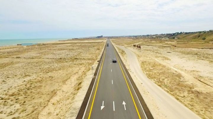 Prezident yolların açılışında