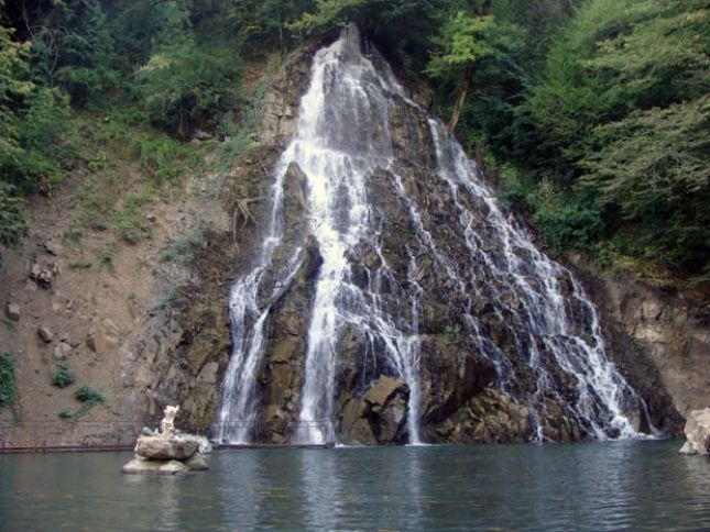 Bu rayon diqqəti çəkir - 5 mindən çox turist axını