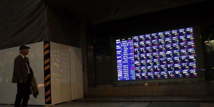 Yaponiya səhmləri "güclü yen" ilə ucuzlaşıb