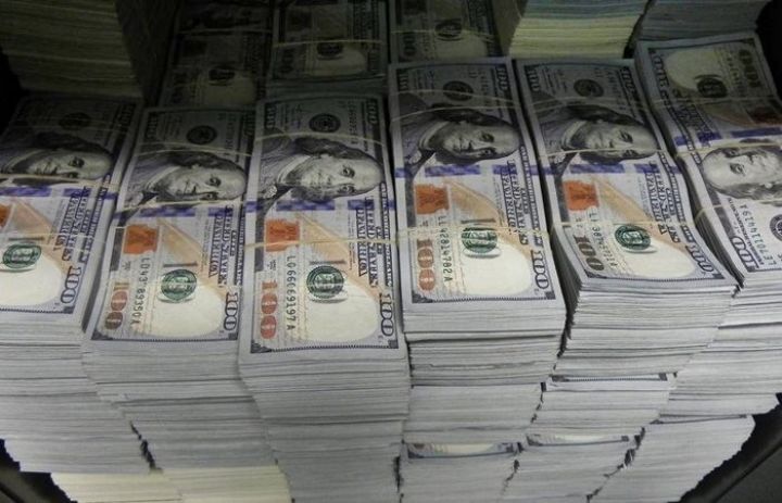 Valyuta hərracı başa çatdı - MƏZƏNNƏ