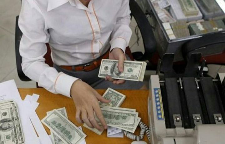 Bank kassir axtarır