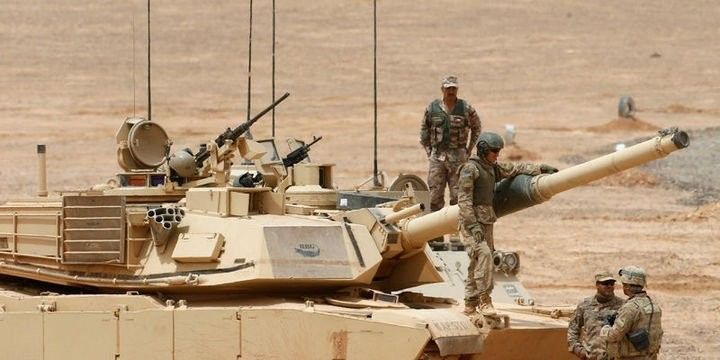 Qlobal hərbi xərclər 1,7 trilyon dollara çatıb