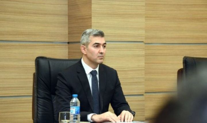 Dövlət Miqrasiya Xidmətinin yeni rəisi sahibkarlara xəbərdarlıq edib
