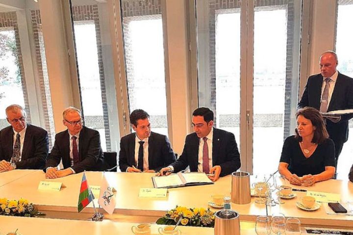 Bakı Limanı Avropanın aparıcı logistika qovşağı ilə əməkdaşlığa başlayıb