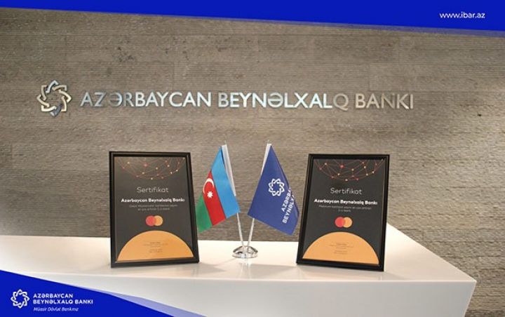 MasterCard Azərbaycan BeynəIxalq Bankına 2 mükafat verdi