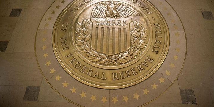 Fed "Bej Kitap" hesabatını yayıb