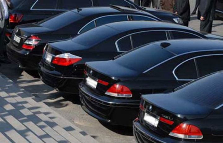 "Xidməti avtomobil ilə birinci şəxslər təmin olunacaqlar"