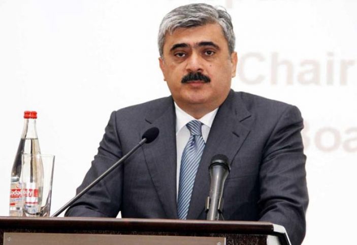 “Reytinq agentlikləri Azərbaycanın reytinqinə çox xəsis yanaşırlar”