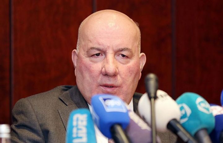 "Sabit məzənnə rejimində qalmağa məcburuq" - MƏRKƏZİ BANKIN SƏDRİ