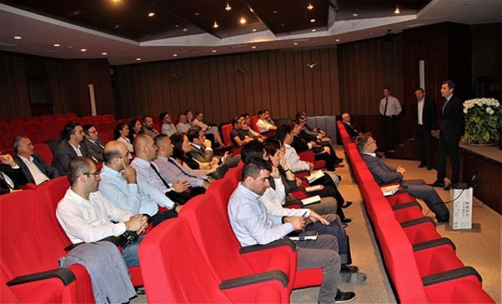 Məsafədən bank hesablarının açılması sisteminin təqdimatı keçirilib