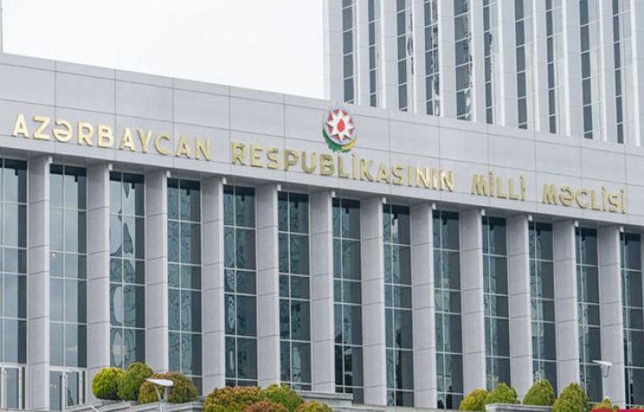 Pozuntularla bağlı məlumatların olduğu rəy Milli Məclisə göndərildi