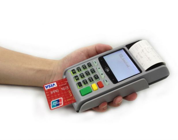 Azərbaycanda POS-terminallar ilə nağdsız ödənişlər kəskin artıb